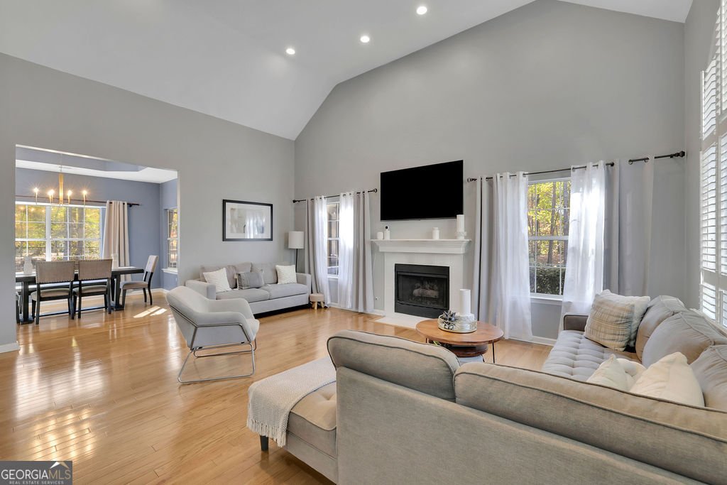 10945 Pinehigh Drive Alpharetta - 8