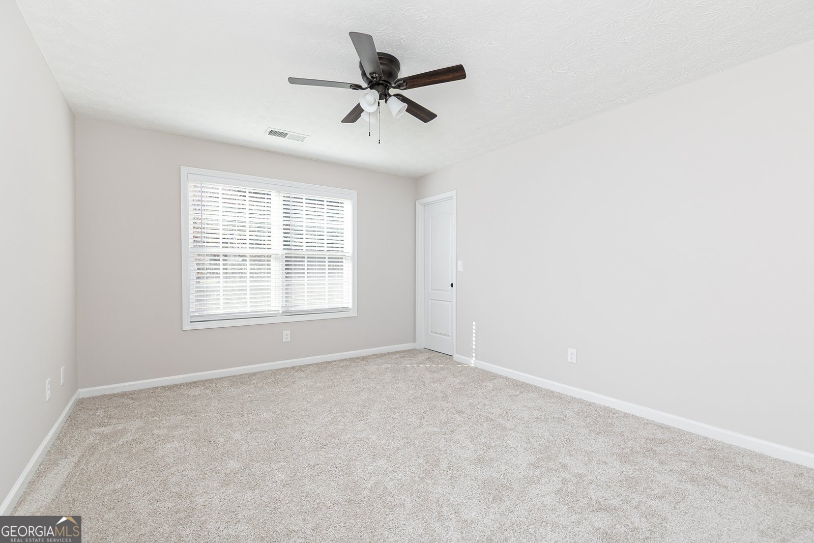 65 Ashford Drive Oxford - 38