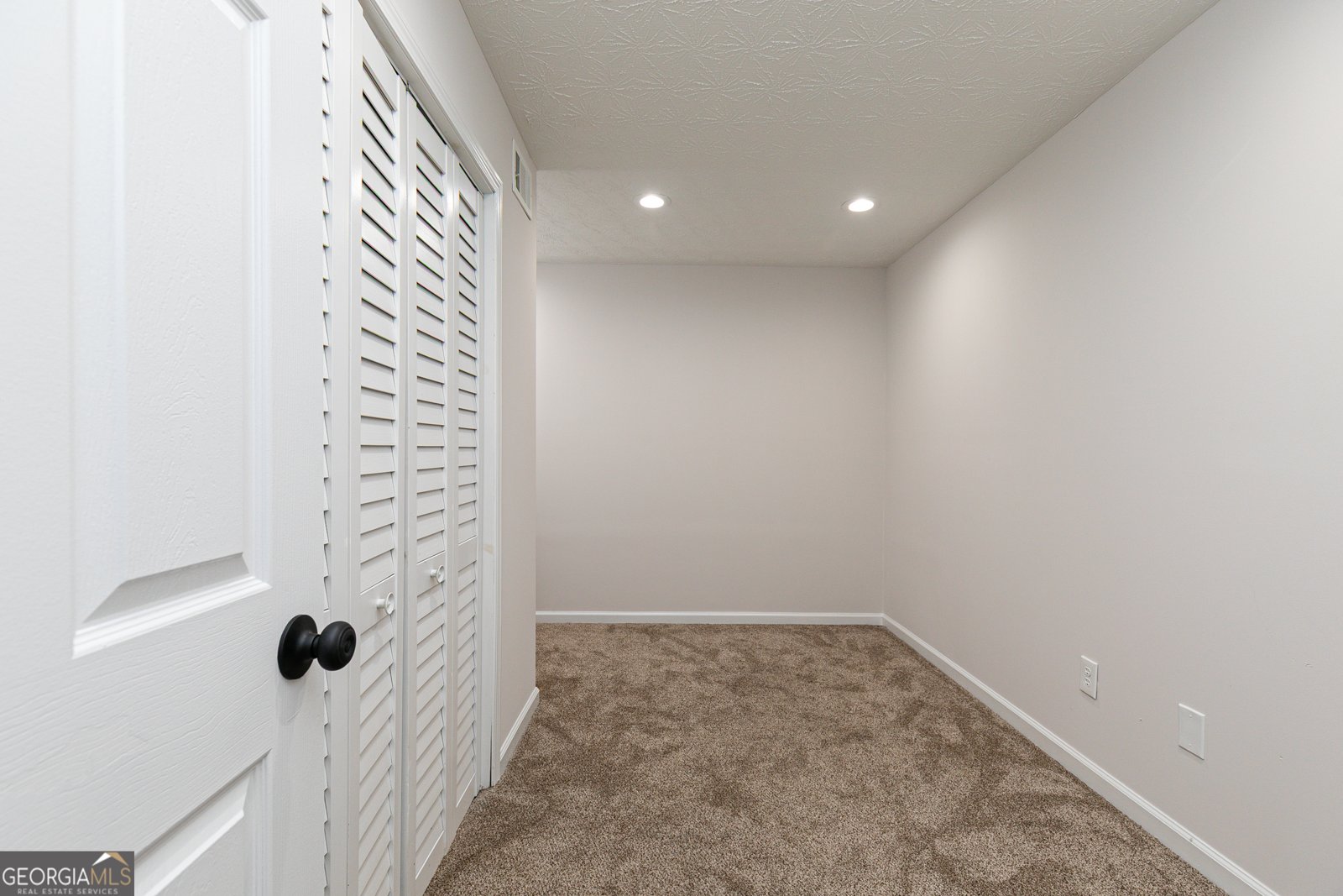 65 Ashford Drive Oxford - 48