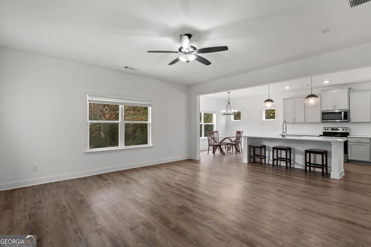 270 East Union Grove Auburn - 28