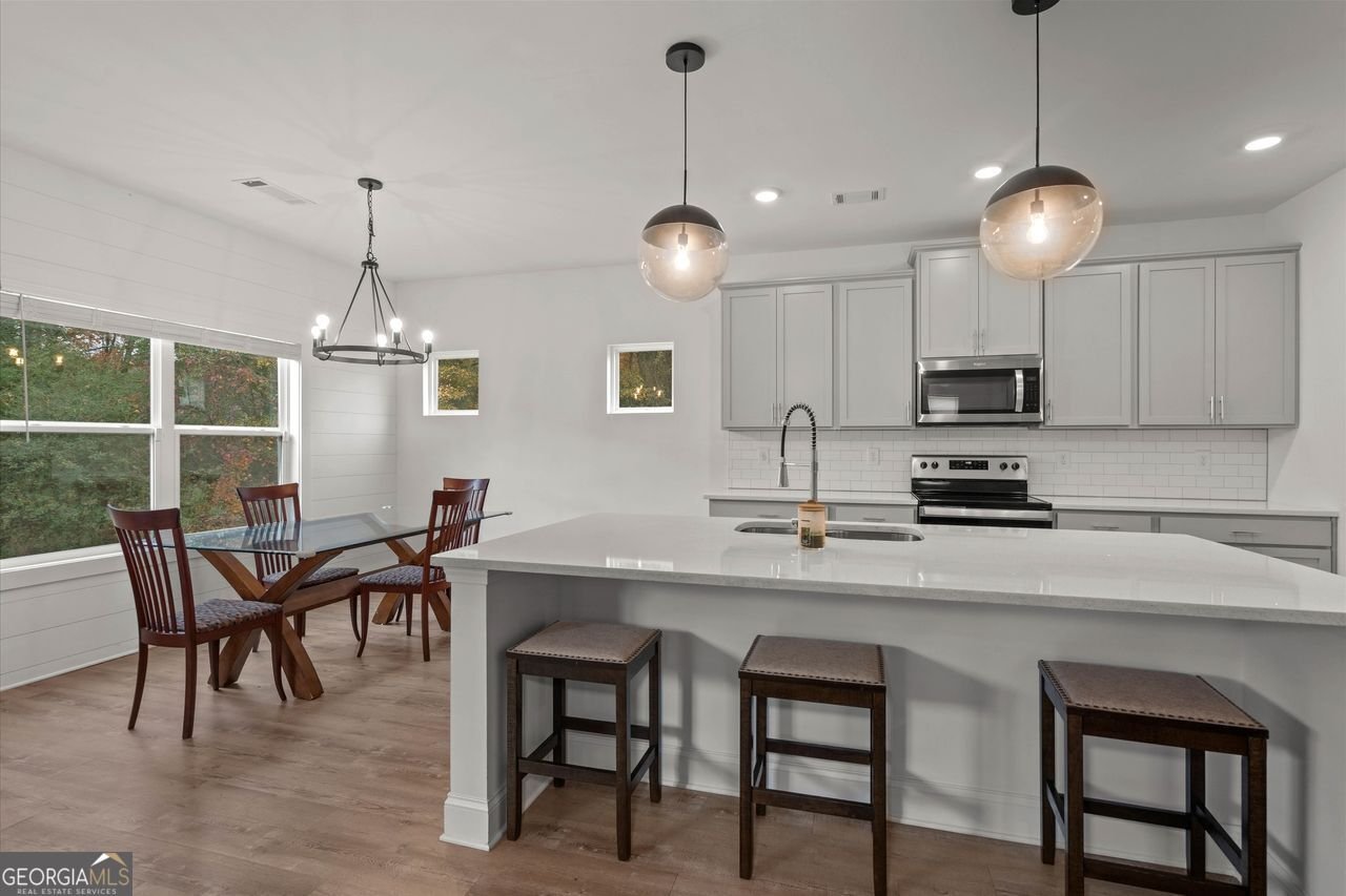 270 East Union Grove Auburn - 30