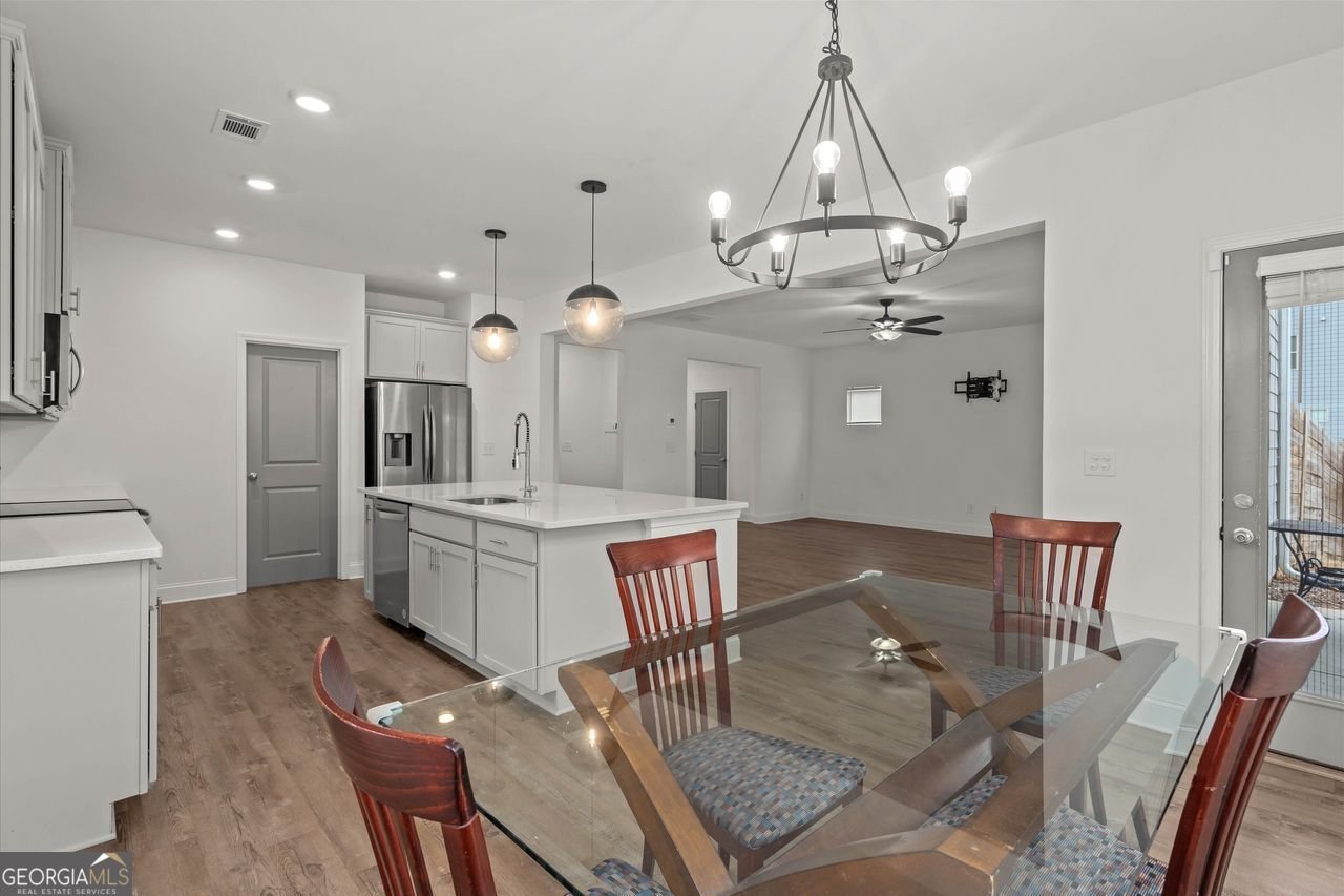 270 East Union Grove Auburn - 33