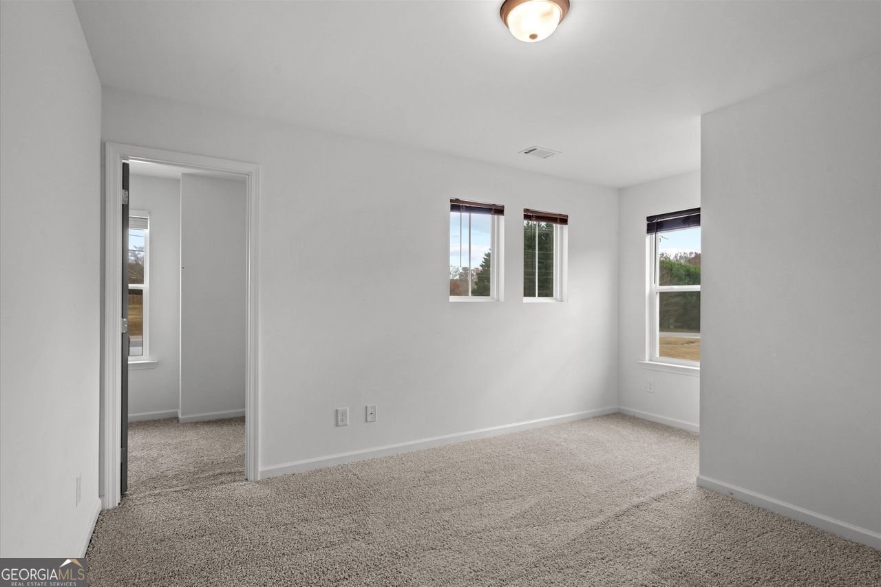 270 East Union Grove Auburn - 48