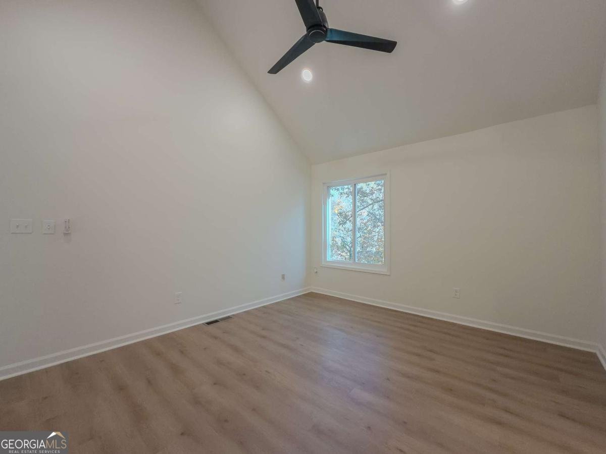 5033 David Place Smyrna - 20