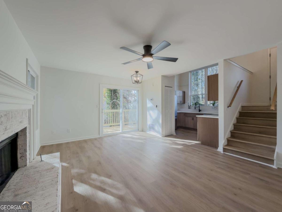 5033 David Place Smyrna - 31