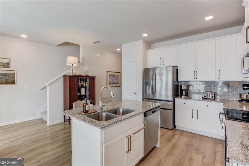 68 REGENT Park Hoschton - 12