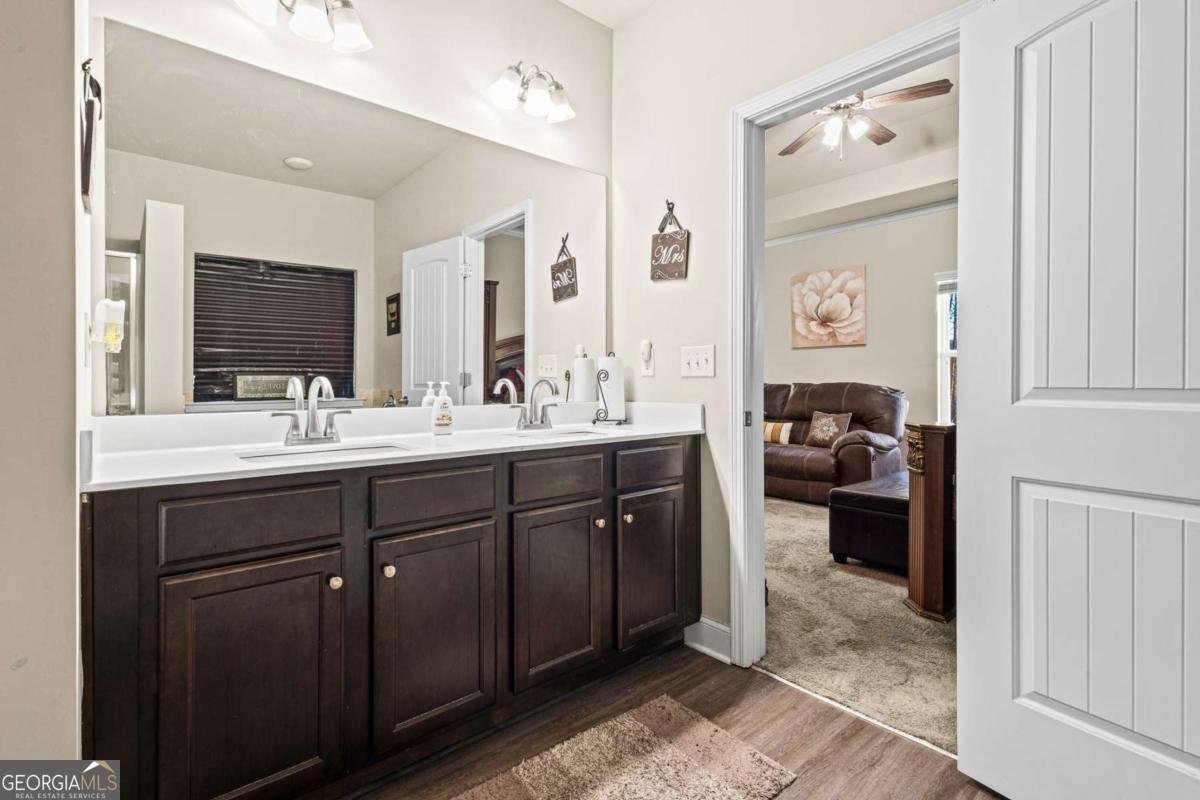 61 Village Circle Rydal - 11