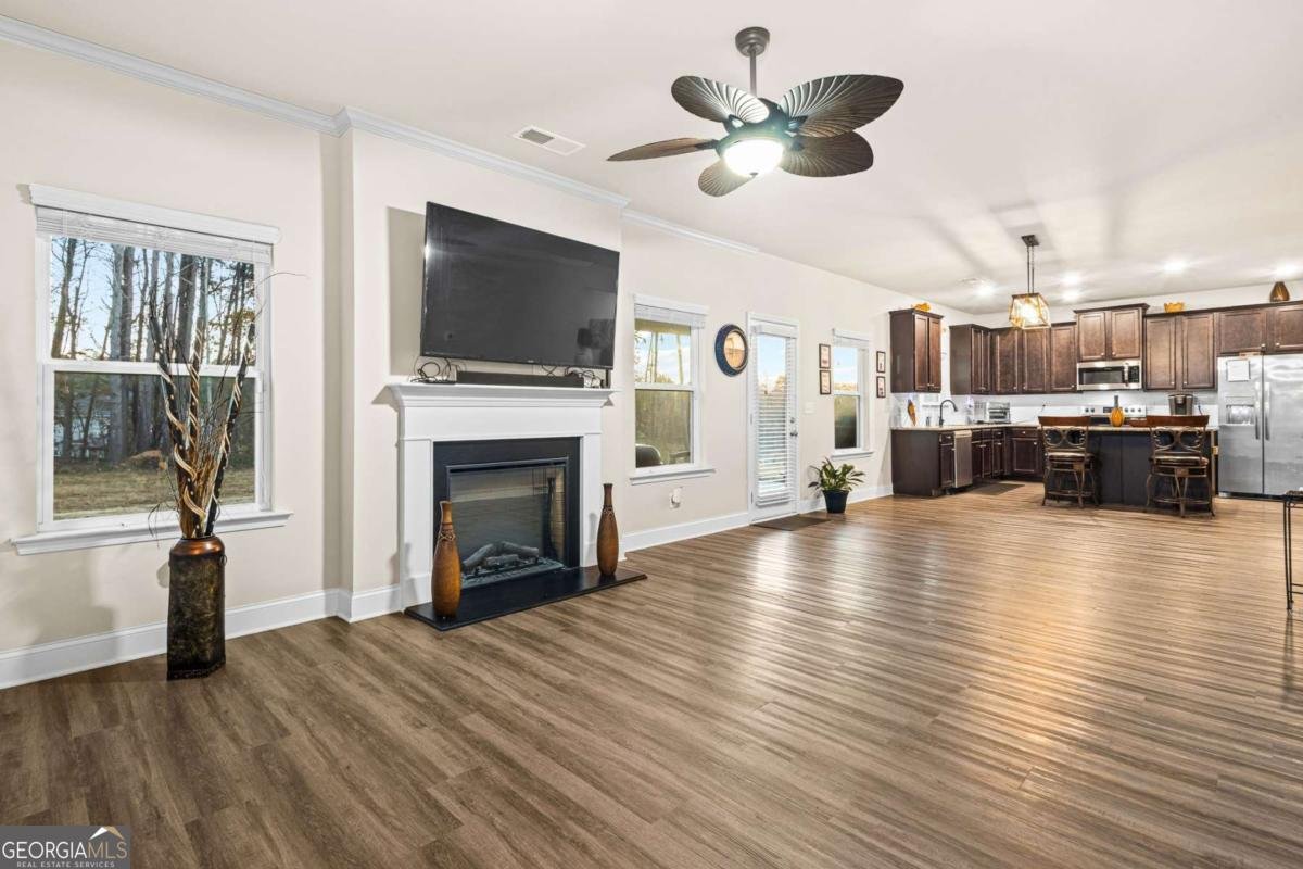 61 Village Circle Rydal - 4