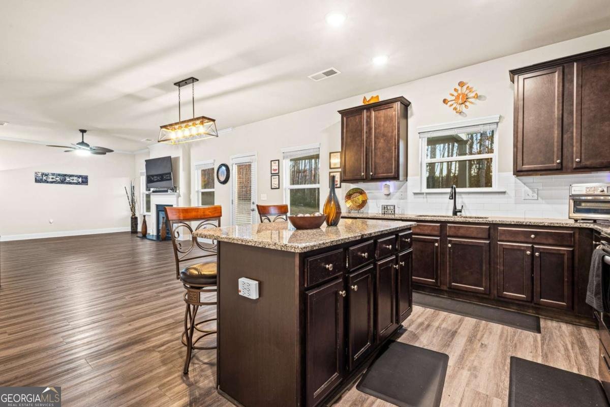 61 Village Circle Rydal - 5