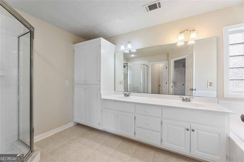 7988 WESTLAKE Drive Midland - 22