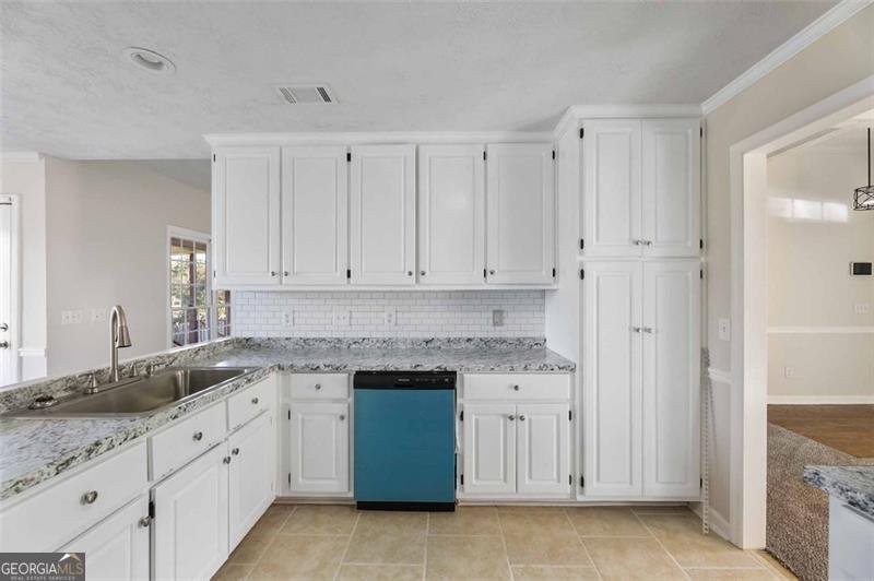 7988 WESTLAKE Drive Midland - 31