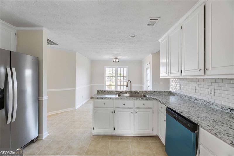 7988 WESTLAKE Drive Midland - 33