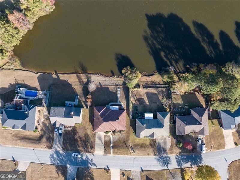 7988 WESTLAKE Drive Midland - 53