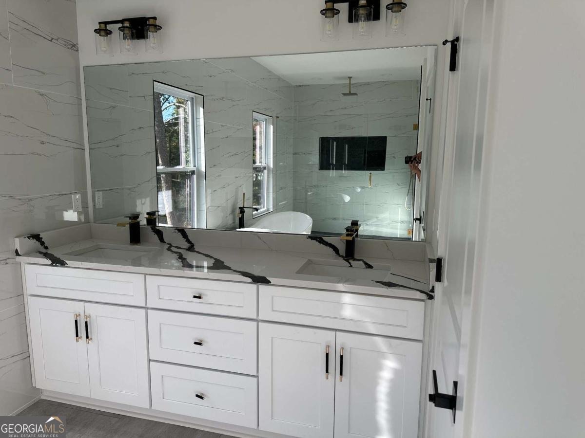 1599 Mayflower Avenue Atlanta - 9