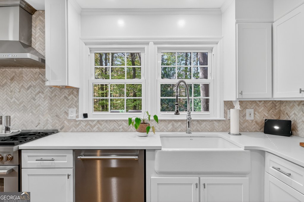 1420 Lafayette Lane Marietta - 17