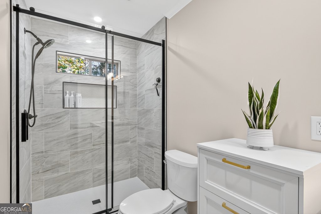 1420 Lafayette Lane Marietta - 22