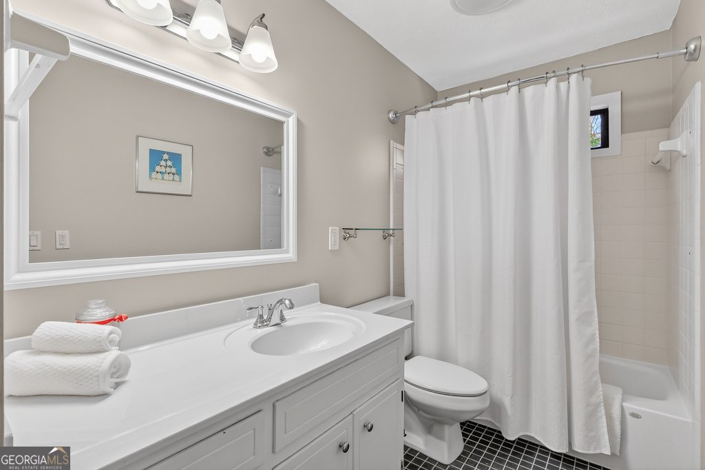 1420 Lafayette Lane Marietta - 25