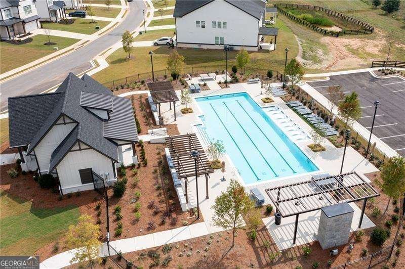 1043 Ridgeview Road Woodstock - 55