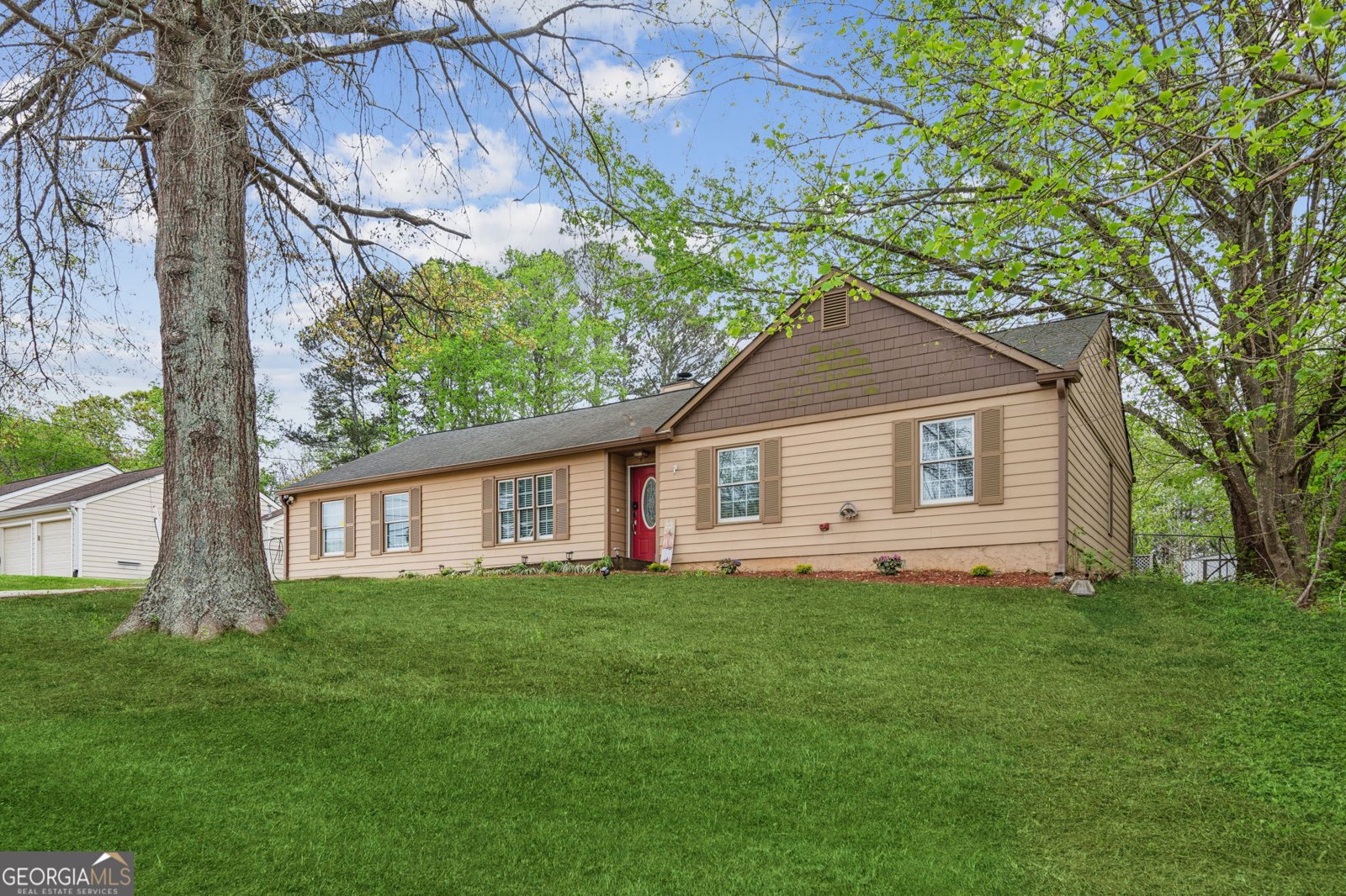 140 Apple Valley Drive Woodstock - 2