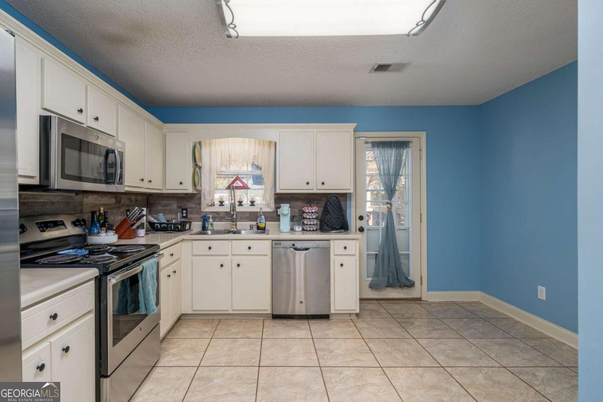 18 Hedgerow Court Cartersville - 10