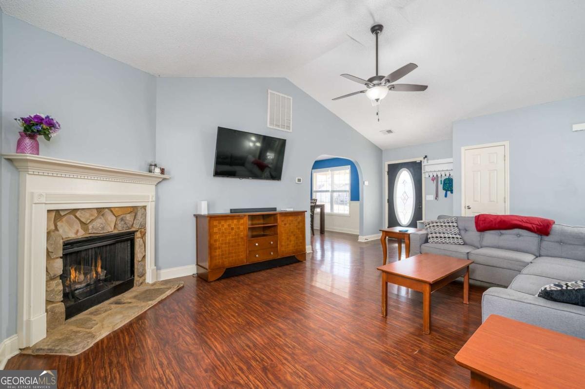 18 Hedgerow Court Cartersville - 6