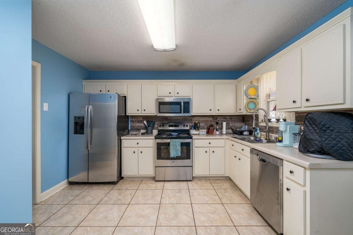 18 Hedgerow Court Cartersville - 9