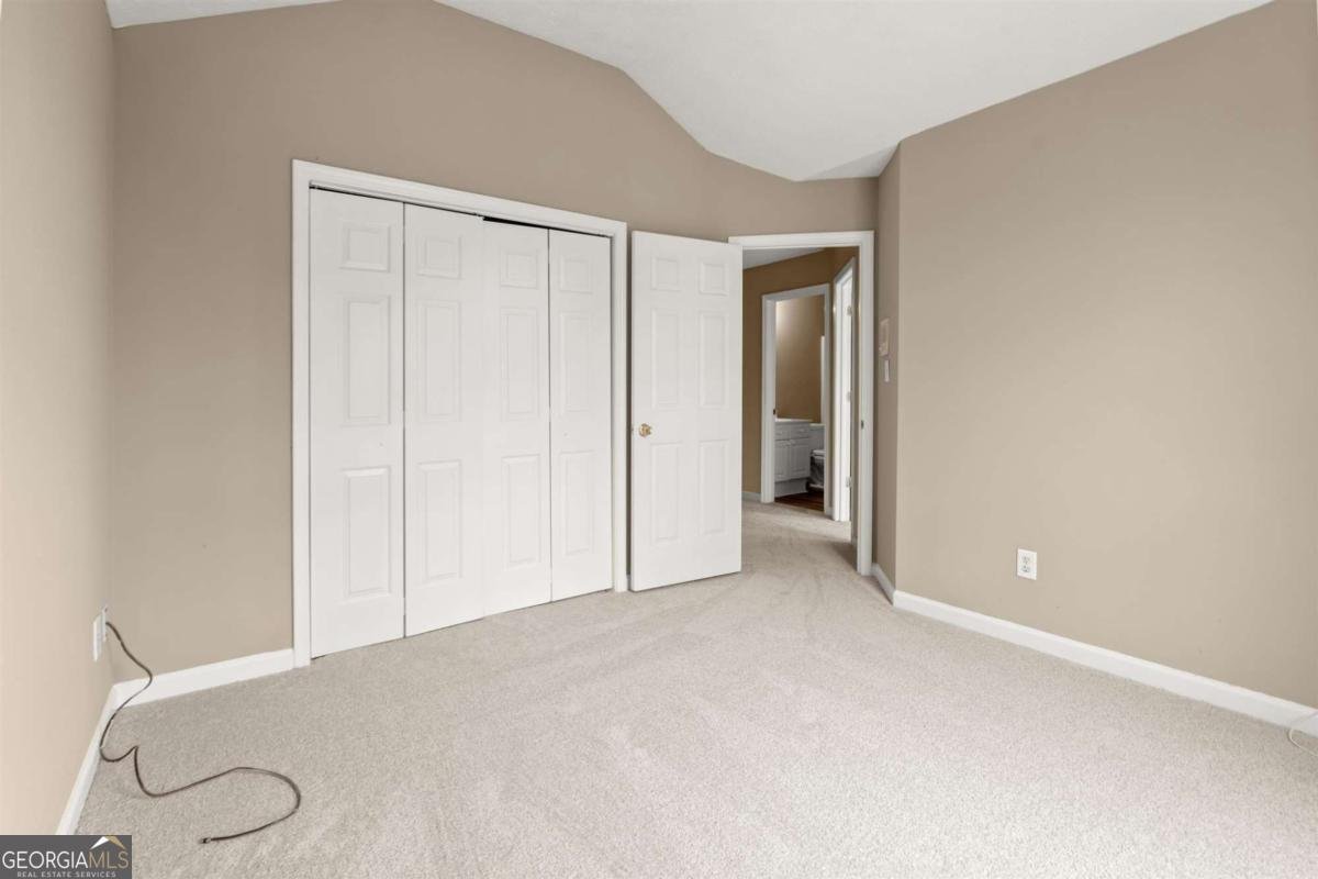 16 Valleyside Drive Dallas - 34