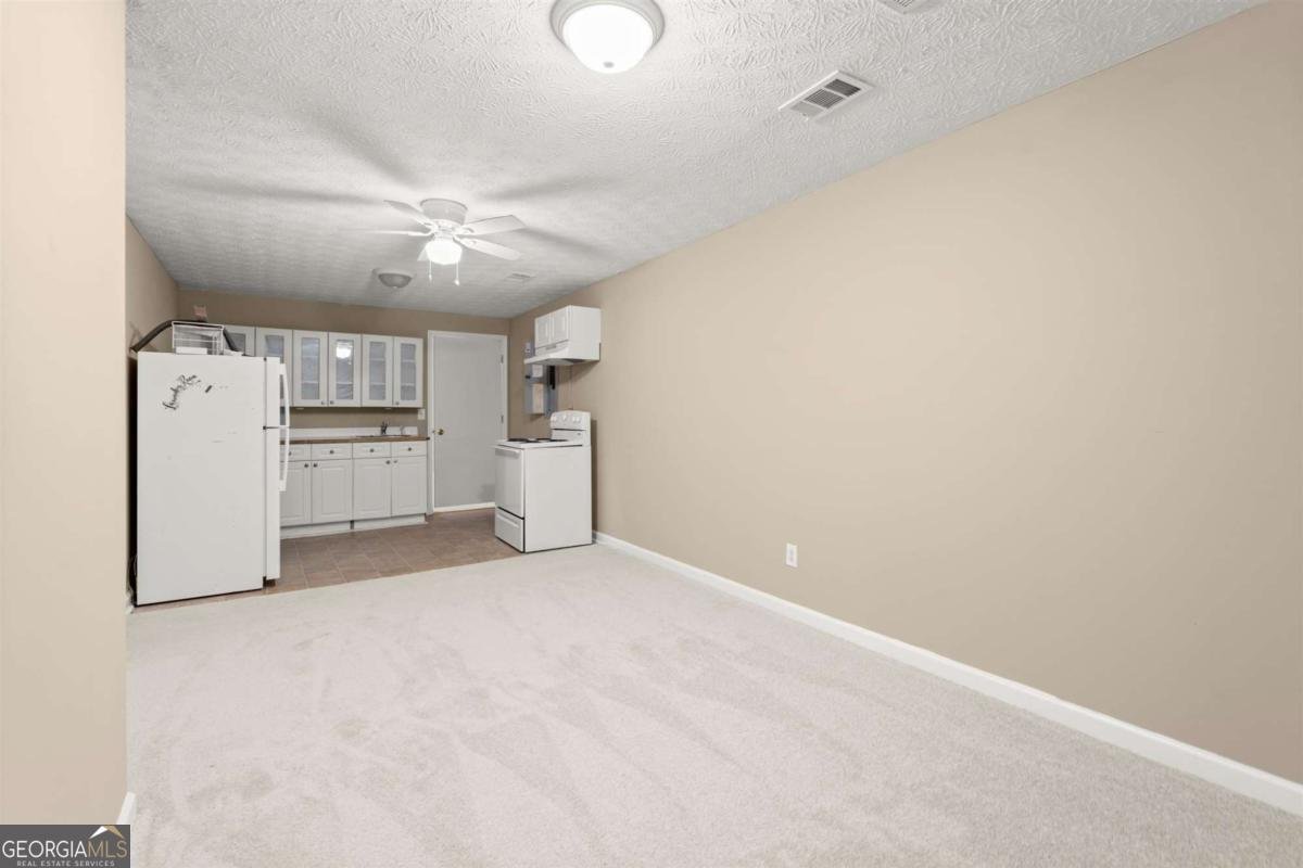 16 Valleyside Drive Dallas - 36