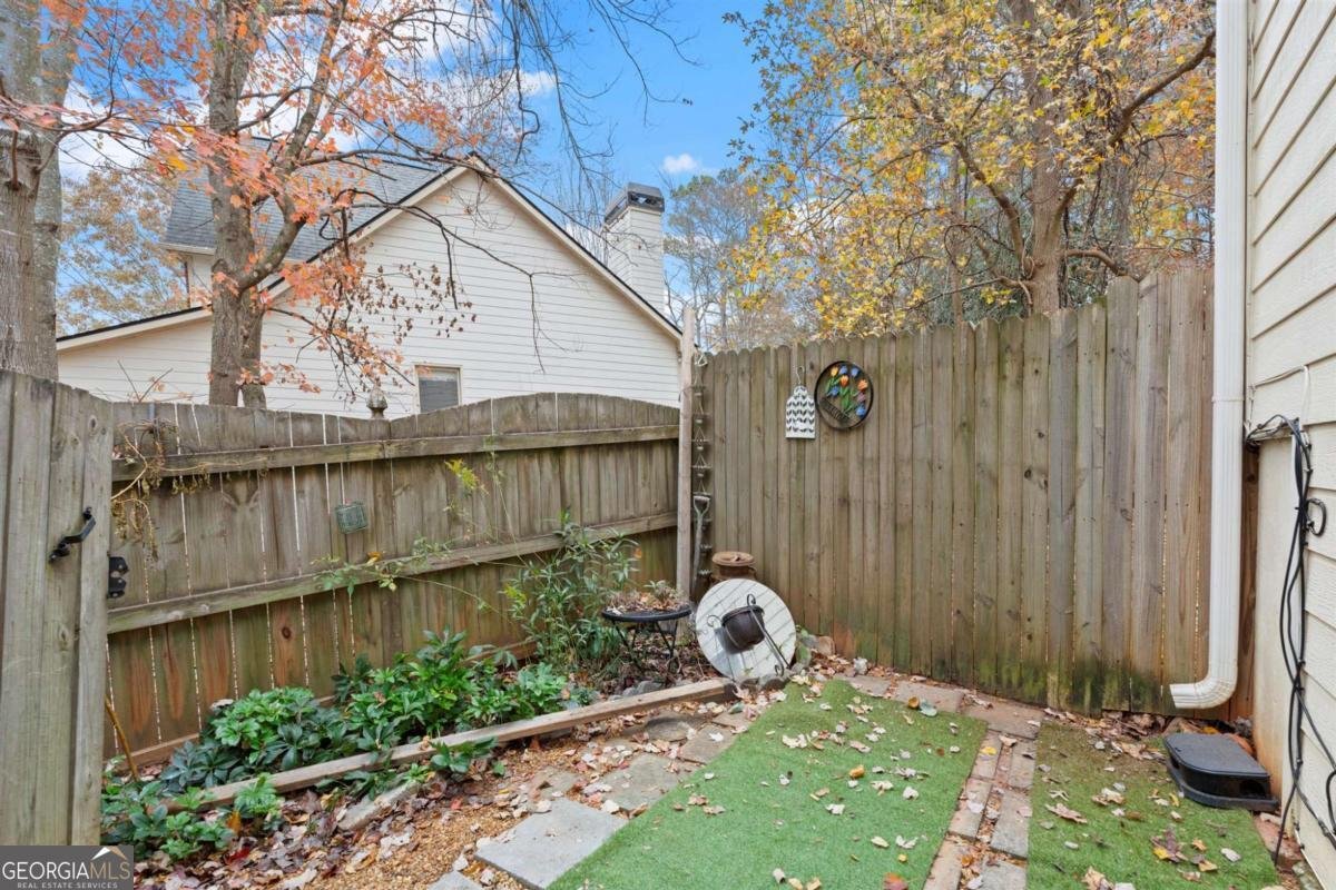 16 Valleyside Drive Dallas - 44