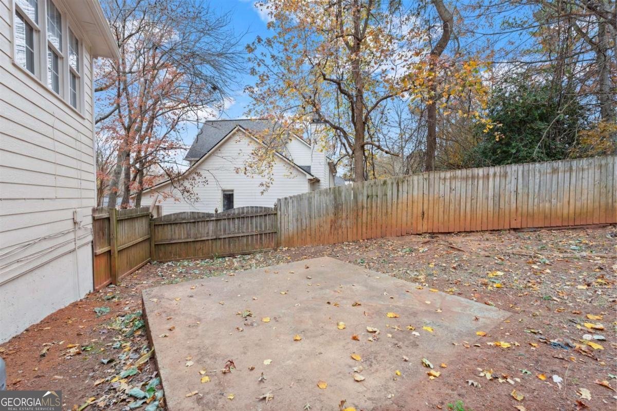 16 Valleyside Drive Dallas - 48