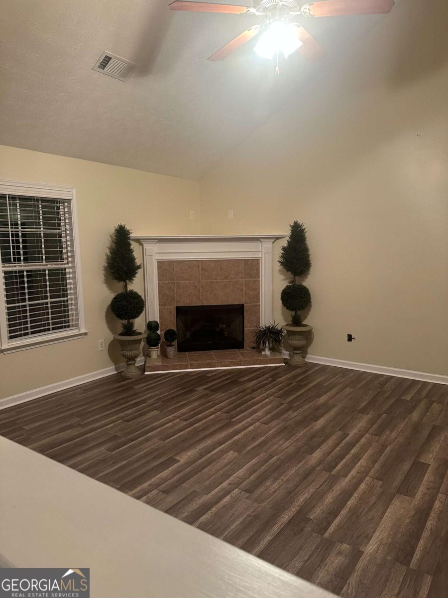 1607 Windward Court Loganville - 4