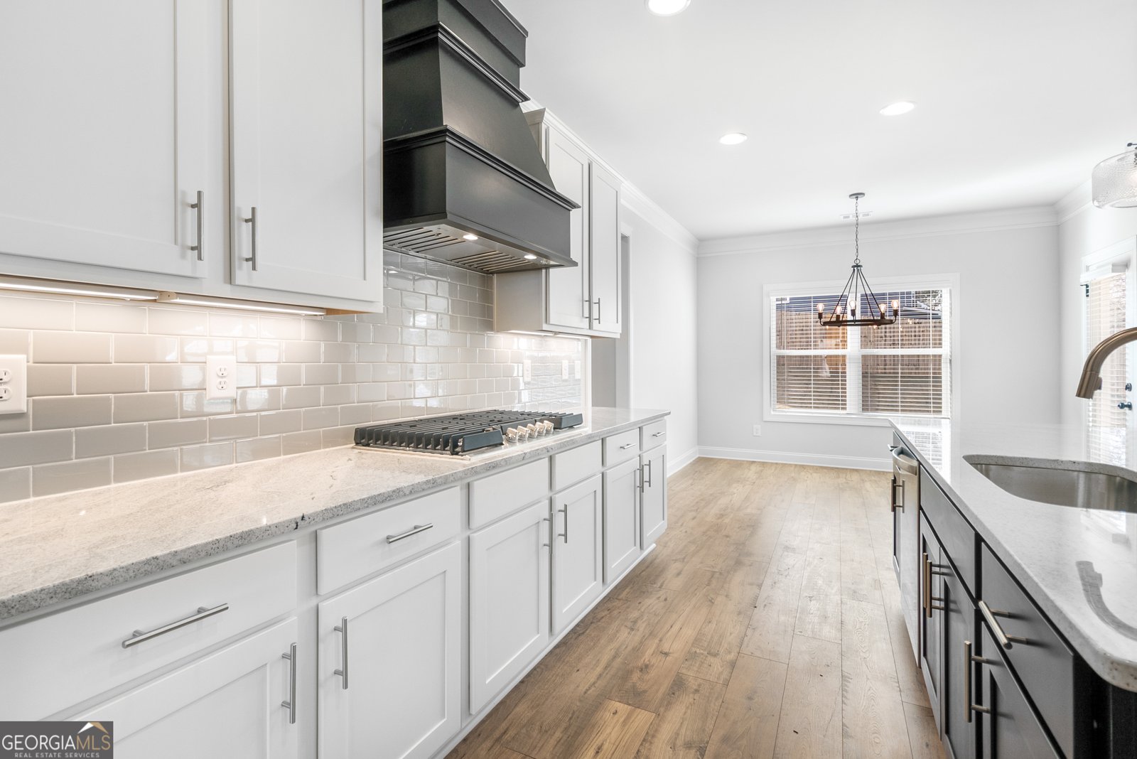 454 Banff Drive Winder - 10