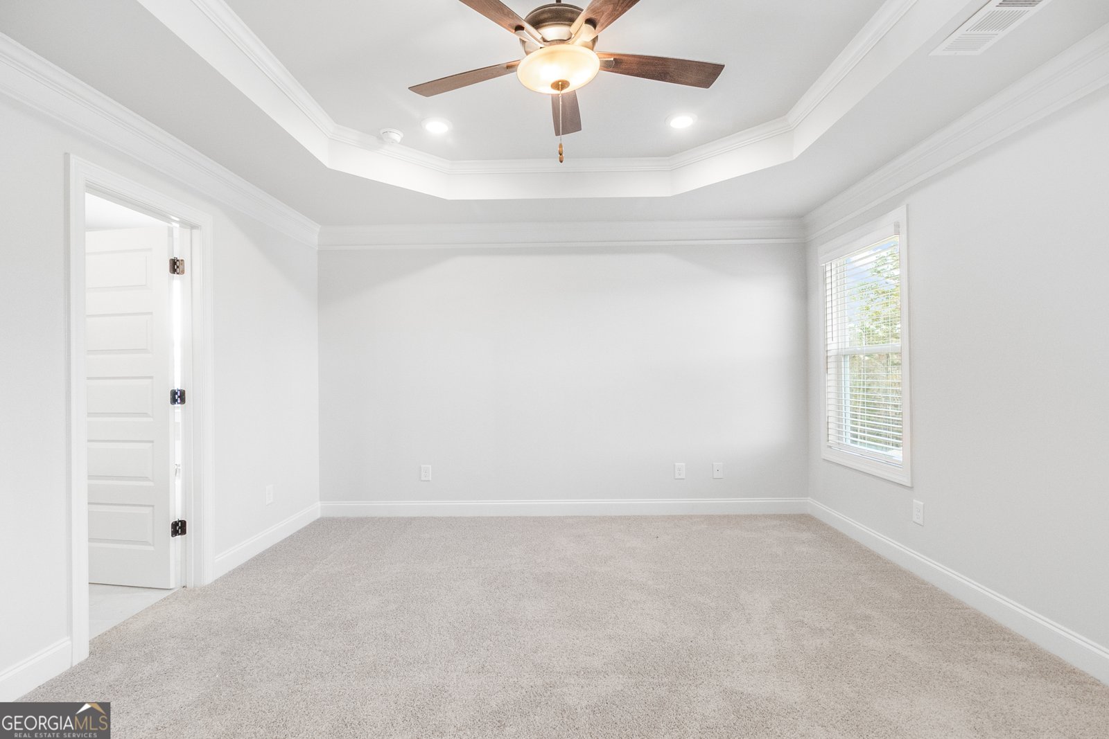 454 Banff Drive Winder - 30