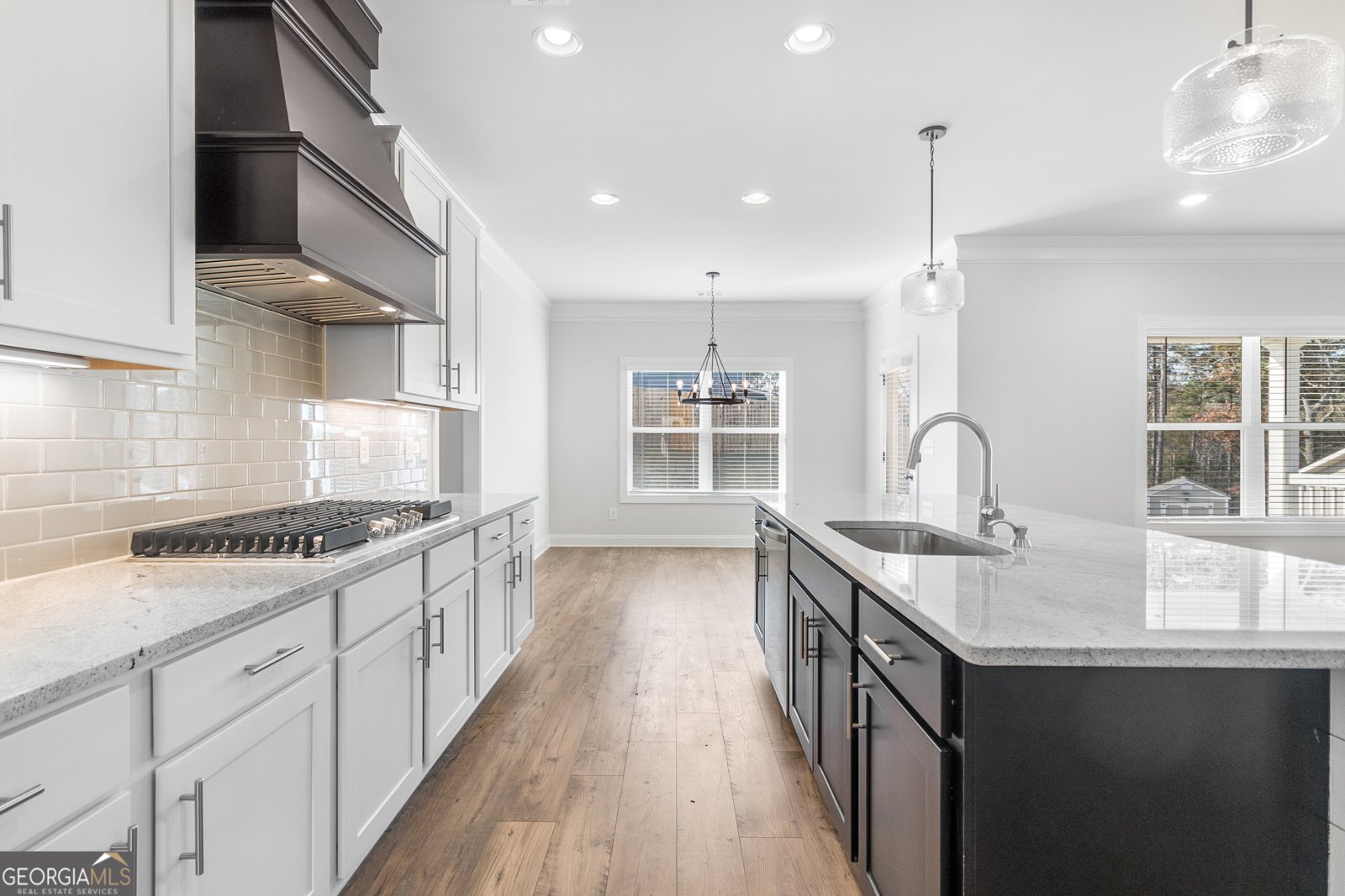 454 Banff Drive Winder - 8