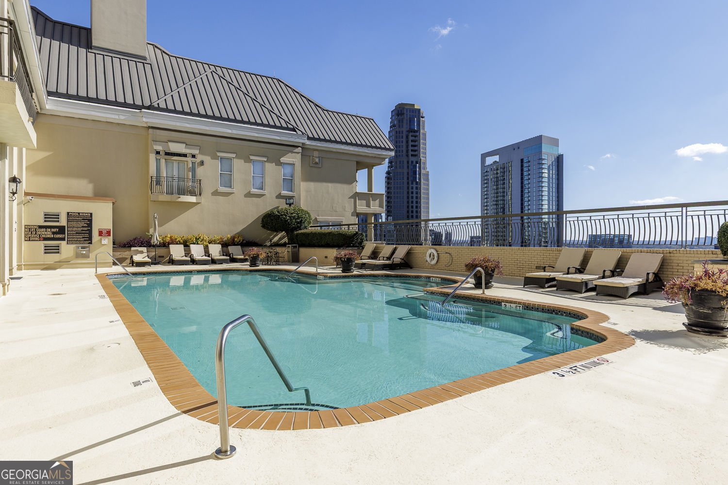 3334 Peachtree Road Atlanta - 37