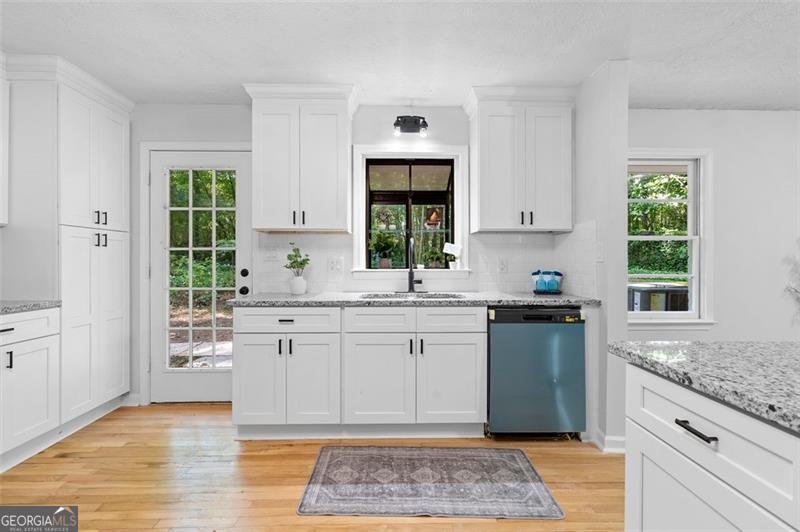 2984 PAULDING Drive Dallas - 13