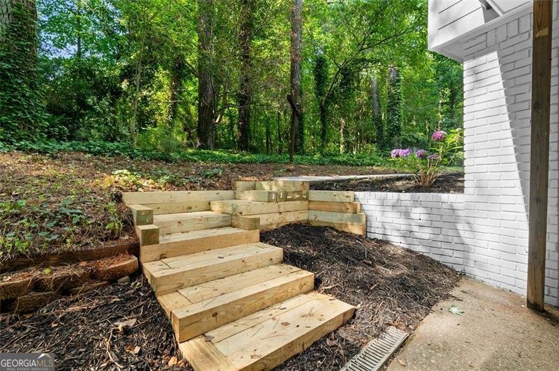 2984 PAULDING Drive Dallas - 32