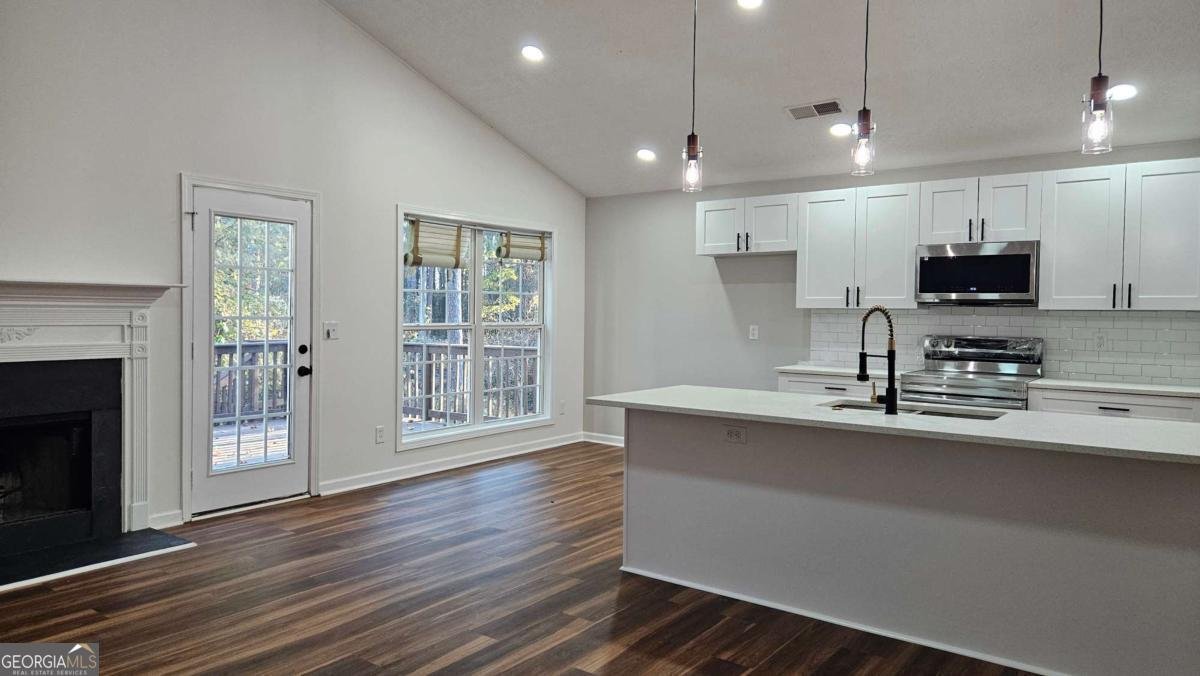 3290 Fowler Boulevard Lawrenceville - 11