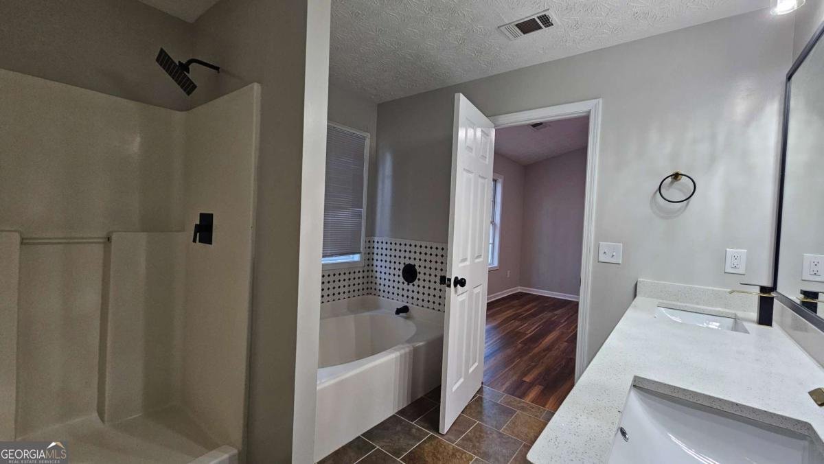 3290 Fowler Boulevard Lawrenceville - 18