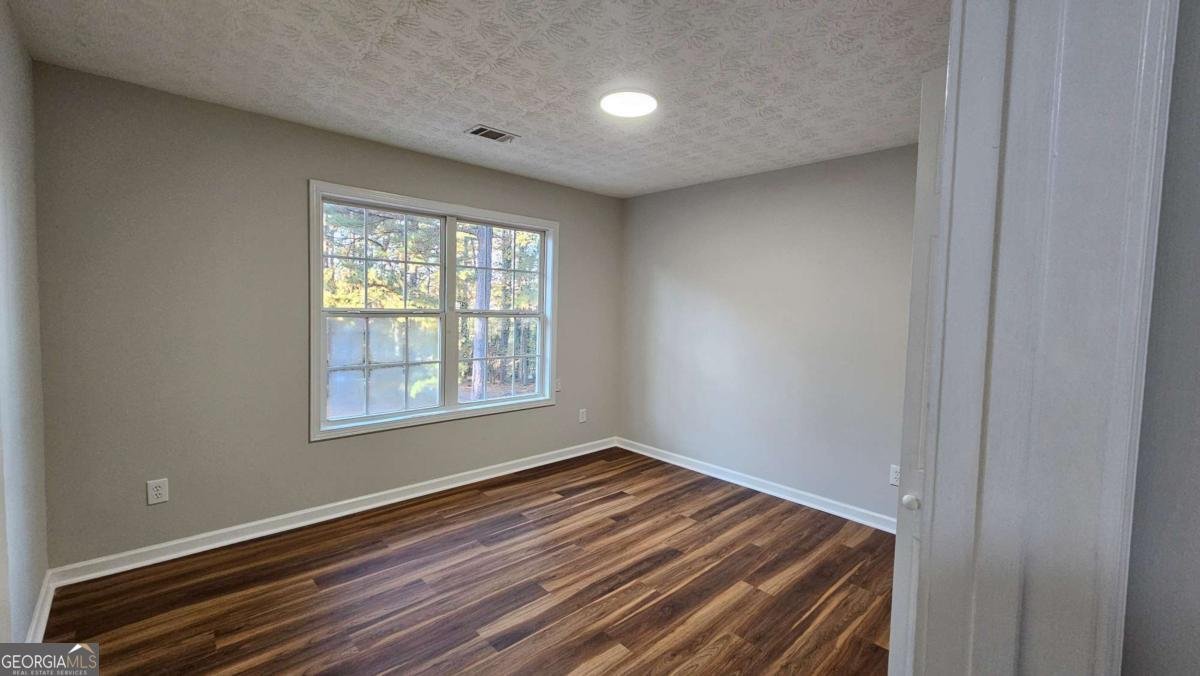 3290 Fowler Boulevard Lawrenceville - 19