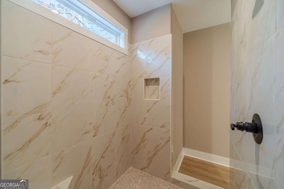 327 Pine Circle Monroe - 39