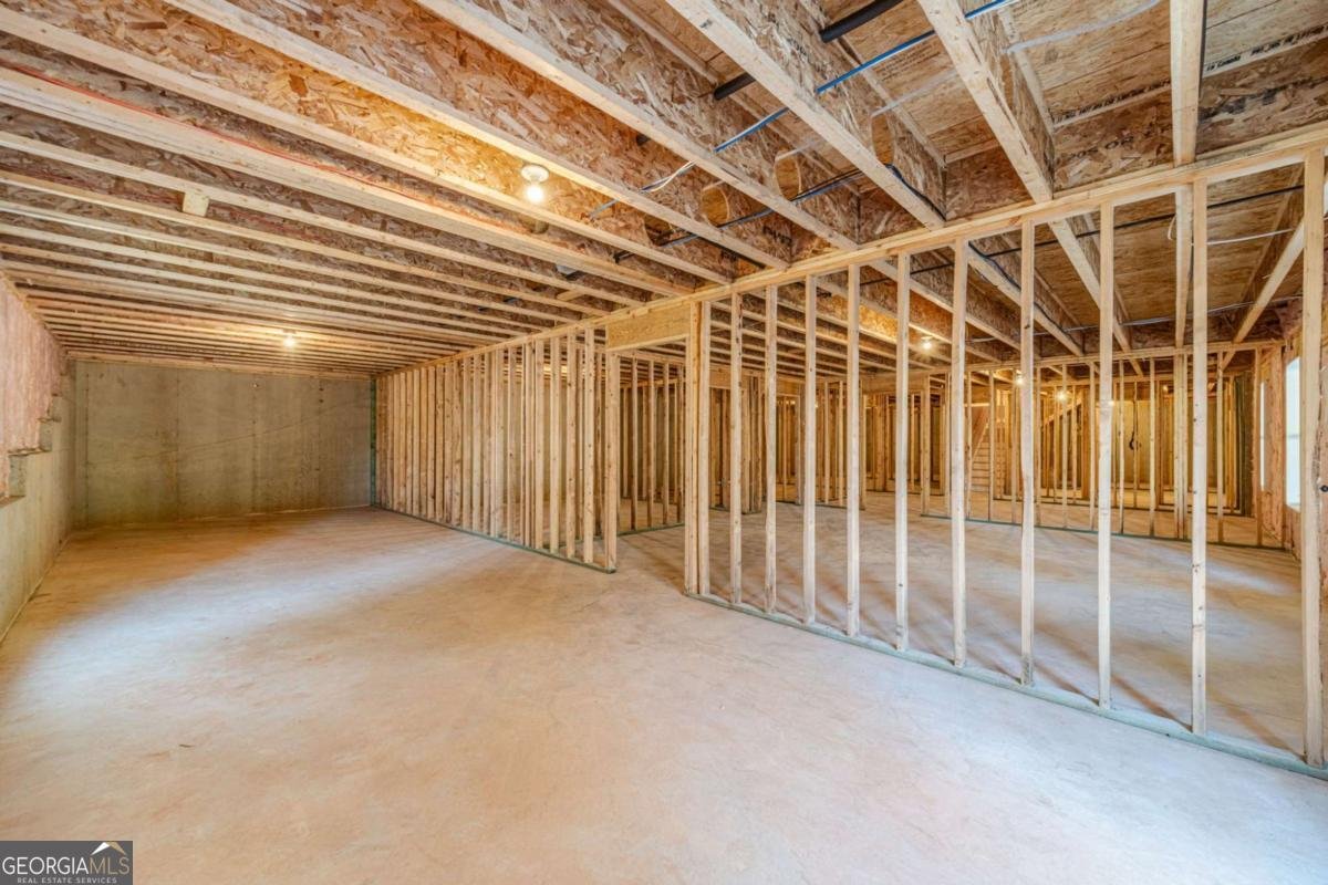 327 Pine Circle Monroe - 48