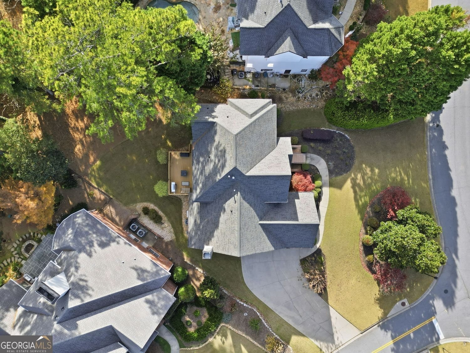 585 St Regis Lane Alpharetta - 76