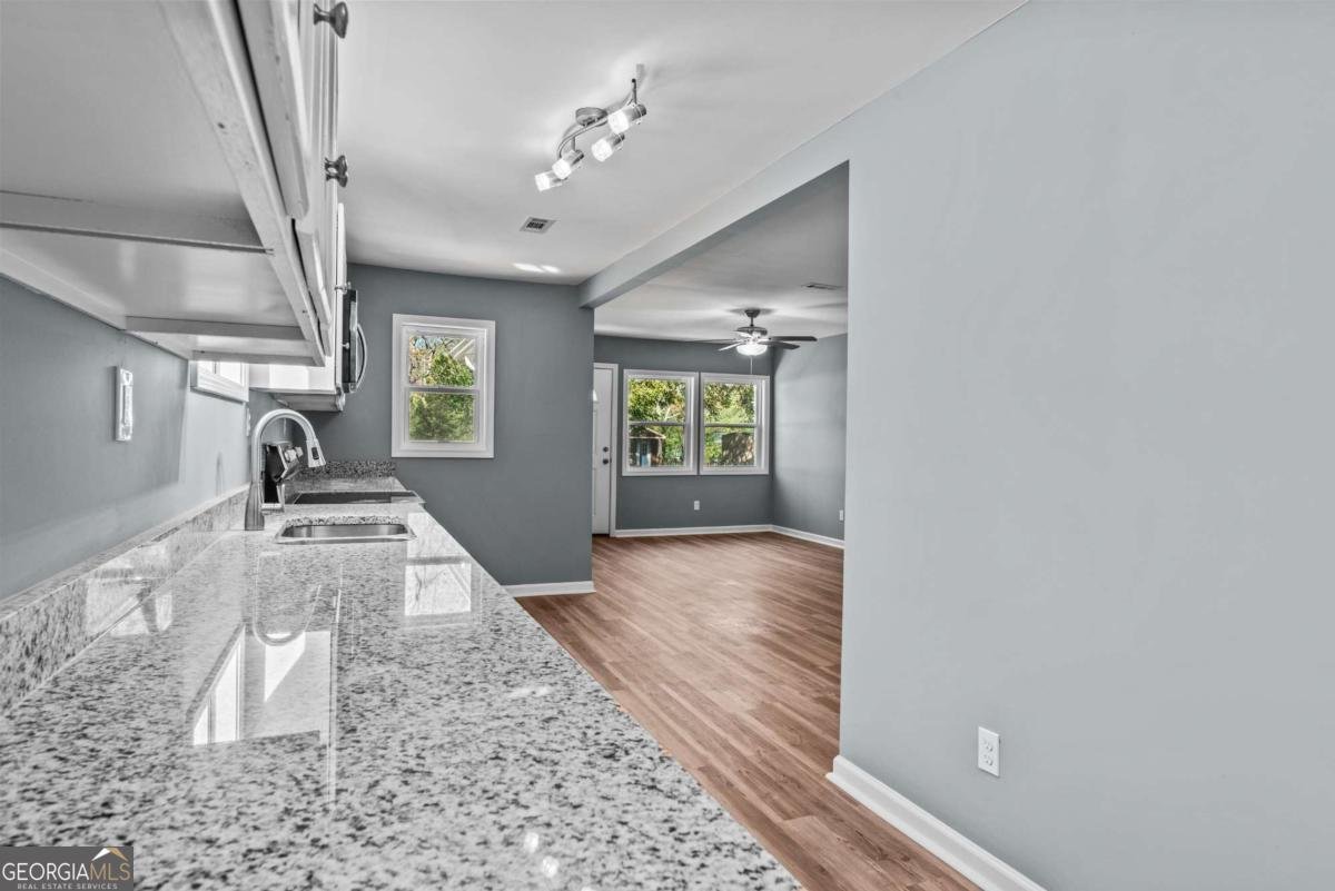 215 Hunter Street Union Point - 3