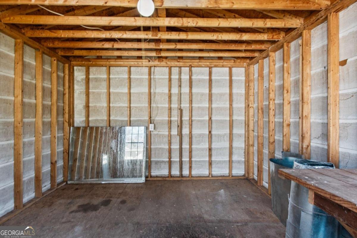 215 Hunter Street Union Point - 36