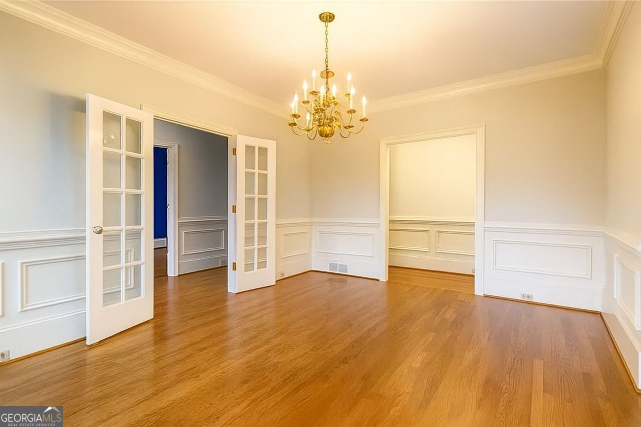 4070 RUNNYMEDE Drive Lilburn - 6