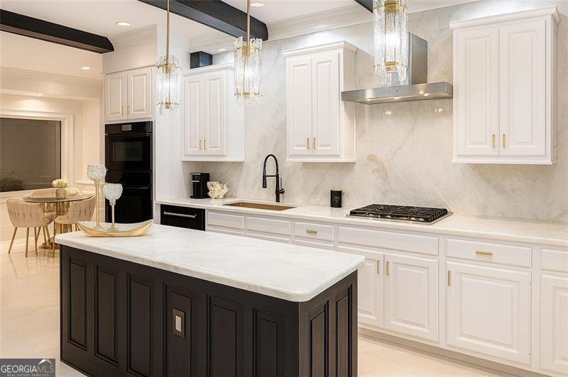 4070 RUNNYMEDE Drive Lilburn - 9