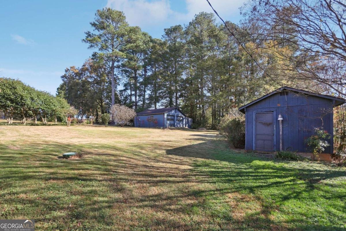 3335 Lauada Drive Douglasville - 26