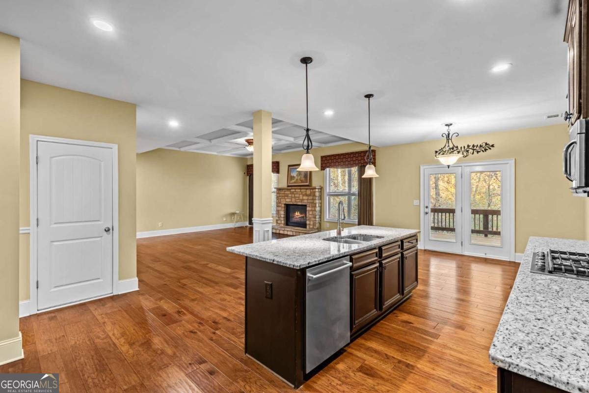 957 Pont Du Gard Court Buford - 12