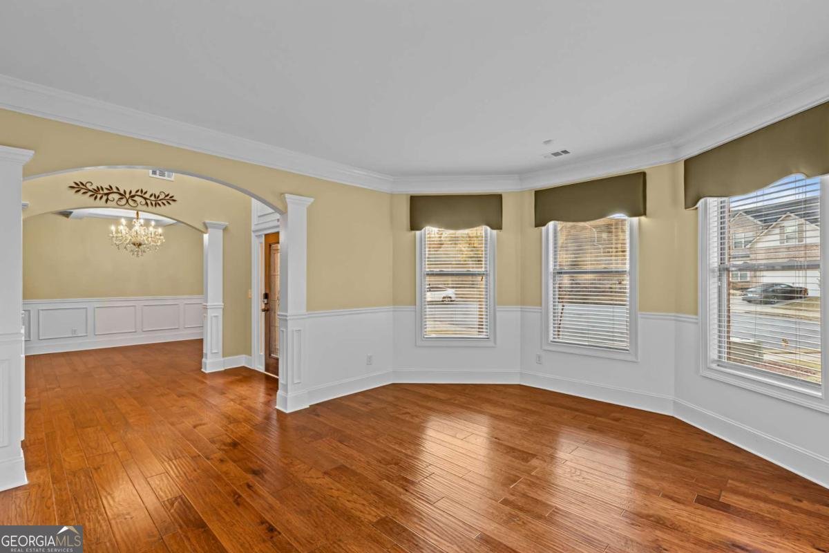 957 Pont Du Gard Court Buford - 5